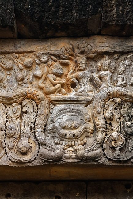 Prasat Sa Kamphaeng Yai-034